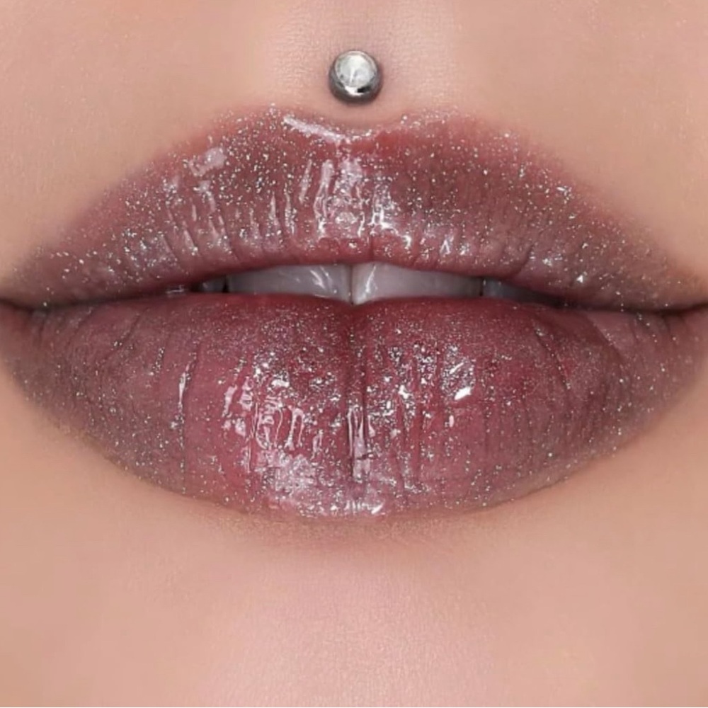 NIB Jeffree Star The Gloss Six Feet Under - Picture 1 of 4